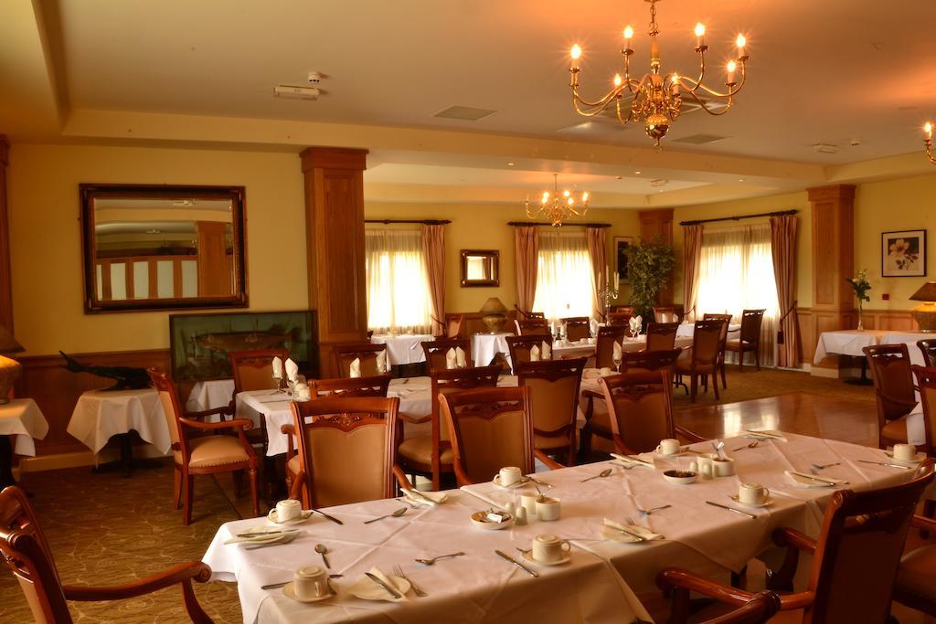 Fairhill House Hotel Clonbur Екстер'єр фото