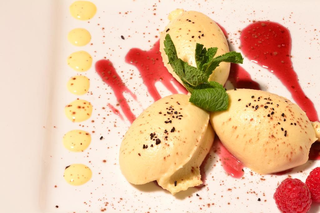 Fairhill House Hotel Clonbur Екстер'єр фото