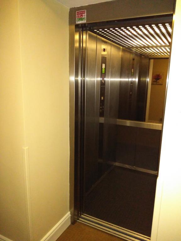 Fairhill House Hotel Clonbur Екстер'єр фото